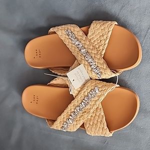 Womens NWT Sandals